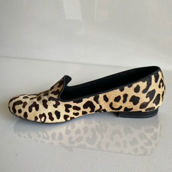 Kelly & Katie Cheetah Loafers, Size 7 - Picture 6 of 10